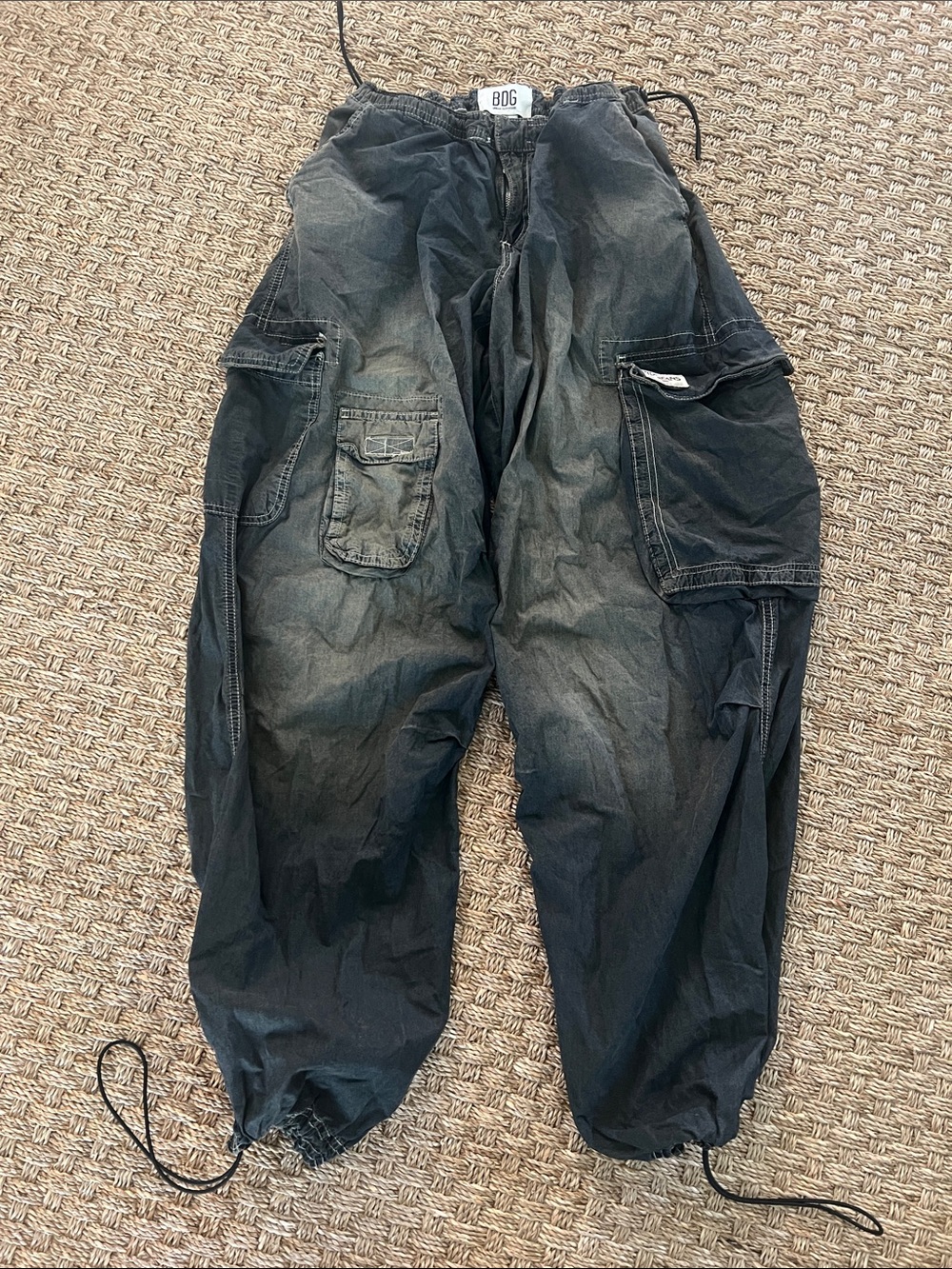 BDG JEANS Urban Outfitters Black Cargo Drawstring Pants Women’s S